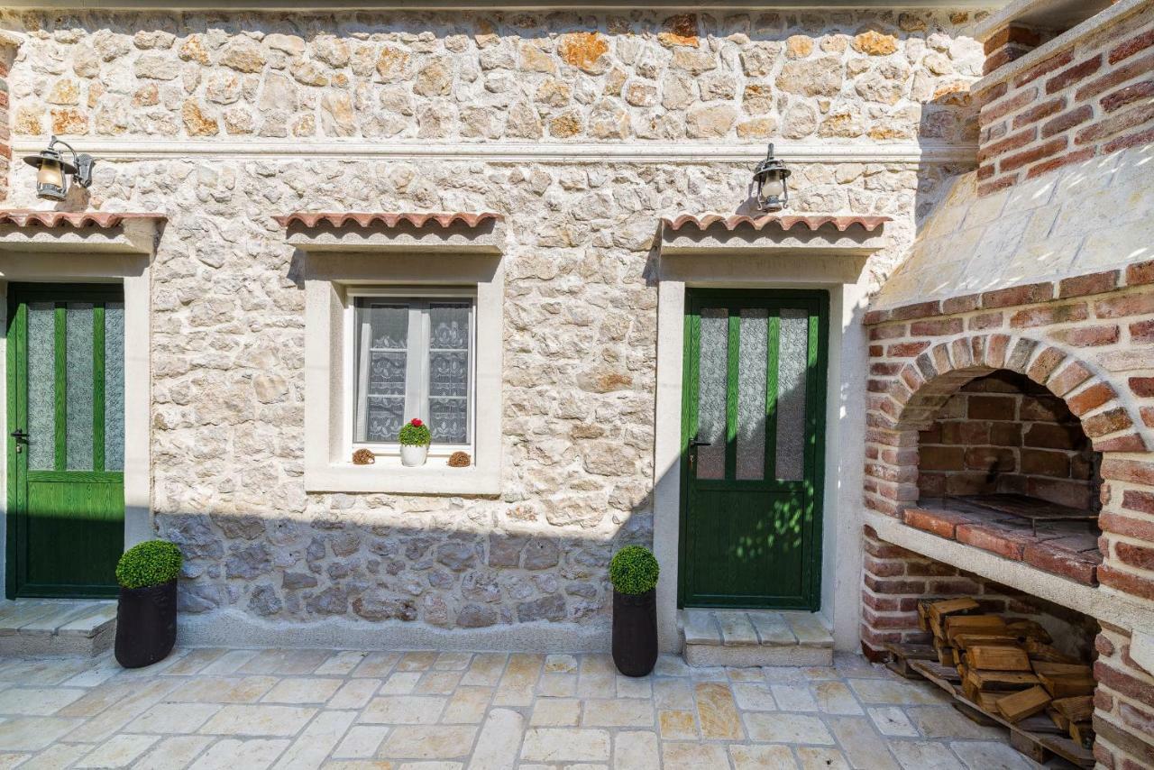 Stone House Villa Razanac Exterior photo
