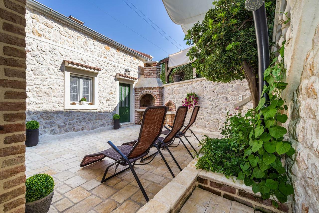 Stone House Villa Razanac Exterior photo